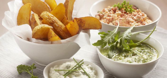 Bucăți de cartof cu trei dipp-uri neconventionale :)